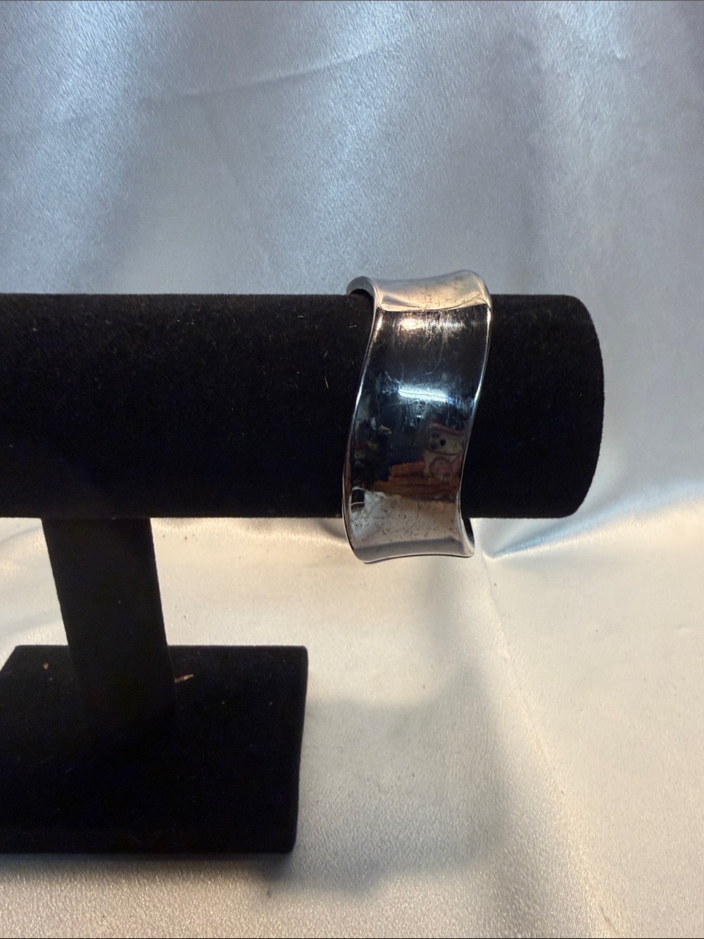 Source Unknown Silver-Tone Wide Men’s Cuff Bracelet